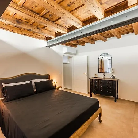 Apartamento Exclusive Academy House