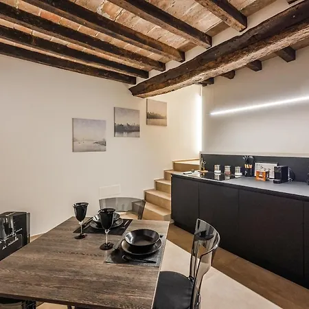 Exclusive Academy House Apartamento Modena