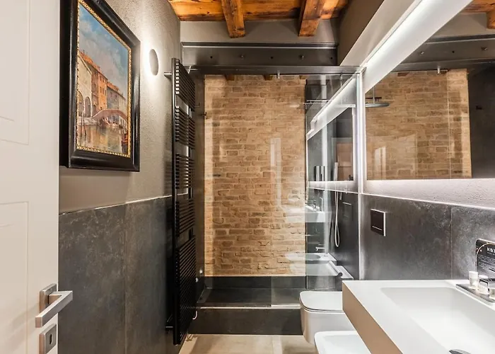 Exclusive Academy House Daire Modena