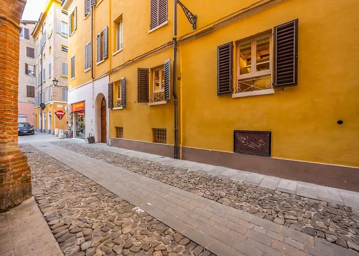 Apartament Exclusive Academy House